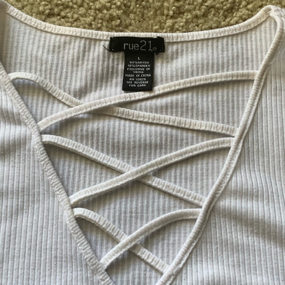 Tank top - Picture 3 of 3